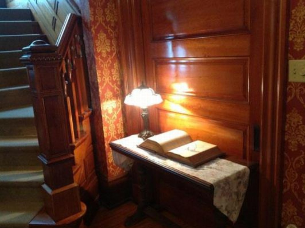 Victorian Charm Inn